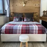 La Finestra Sulla Montagna Apartment *